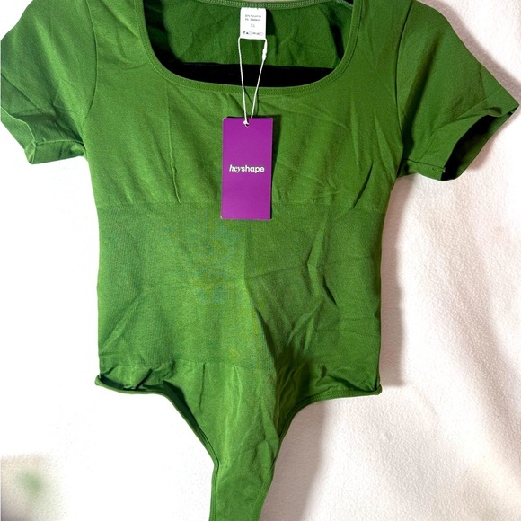 HeyShape Square Neck Thong Bodysuit. Green. XL - Picture 5 of 9